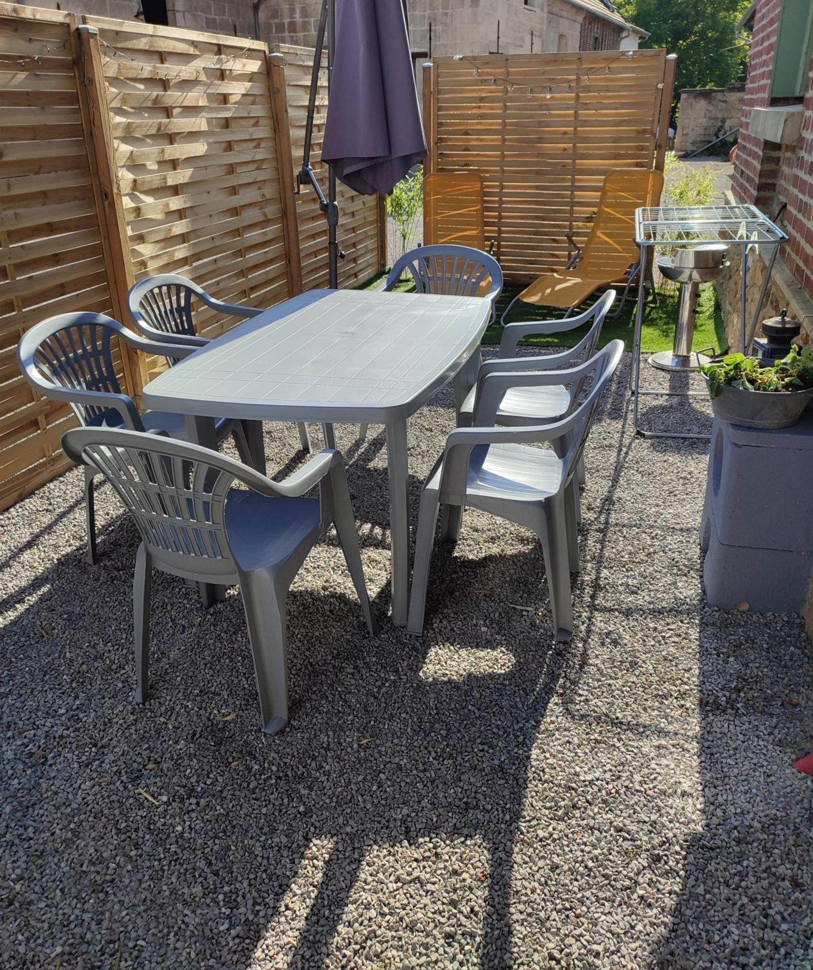 Chevincourt La Maison Des Voyageurs Avec Grand Parking Prive -Calme Et Serenite מראה חיצוני תמונה